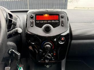 Peugeot 108 STYLE picture 29