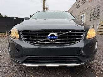 Volvo Xc-60 MOMENTUM picture 5