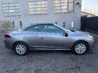 uszkodzony samochody osobowe Renault Mégane 1.5CDTI 2015/5