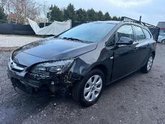 Opel Astra 1.6 CDTI ENJOY picture 10