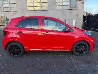 Schadeauto Kia Picanto 1.0 2022/12