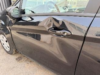 Ford Fiesta TREND picture 12