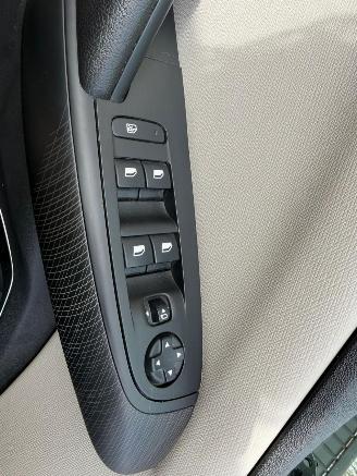 Citroën C4-picasso PICASSO II SHINE picture 29