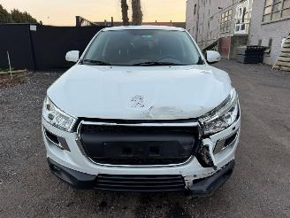 Peugeot 4008 ALLURE picture 8