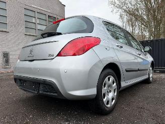 Peugeot 308 1.4 I picture 17