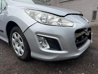 Peugeot 308 1.4 I picture 3