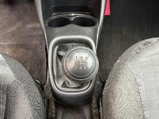 Peugeot 108 ACTIVE picture 31