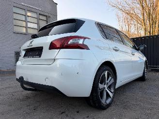 Peugeot 308 1.2 I picture 18