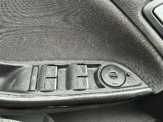 Ford Focus TITANIUM picture 32