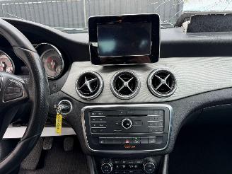 Mercedes Cla-klasse 200 picture 29