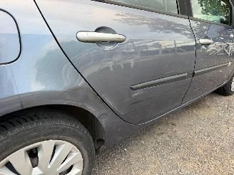 Renault Clio EXPRESSION picture 17