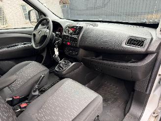 Opel Combo 1.6 picture 24