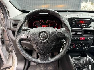 Opel Combo 1.6 picture 26