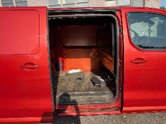 Citroën Jumpy IV BUSINESS picture 17