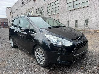 Ford B-Max TITANIUM picture 2
