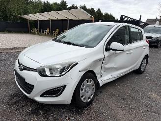 Hyundai I-20  picture 8