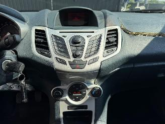 Ford Fiesta TITANIUM picture 28