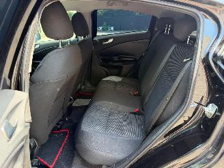 Alfa Romeo Giulietta 1.6 JTD picture 19