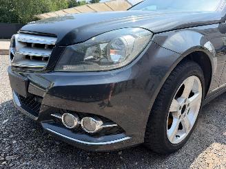 Mercedes C-klasse 200 DI BLUEEFFII picture 11