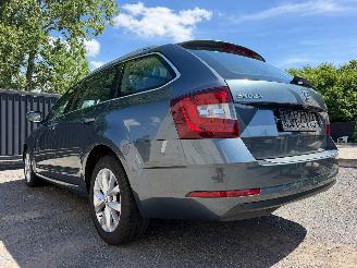 Skoda Octavia STYLE picture 13