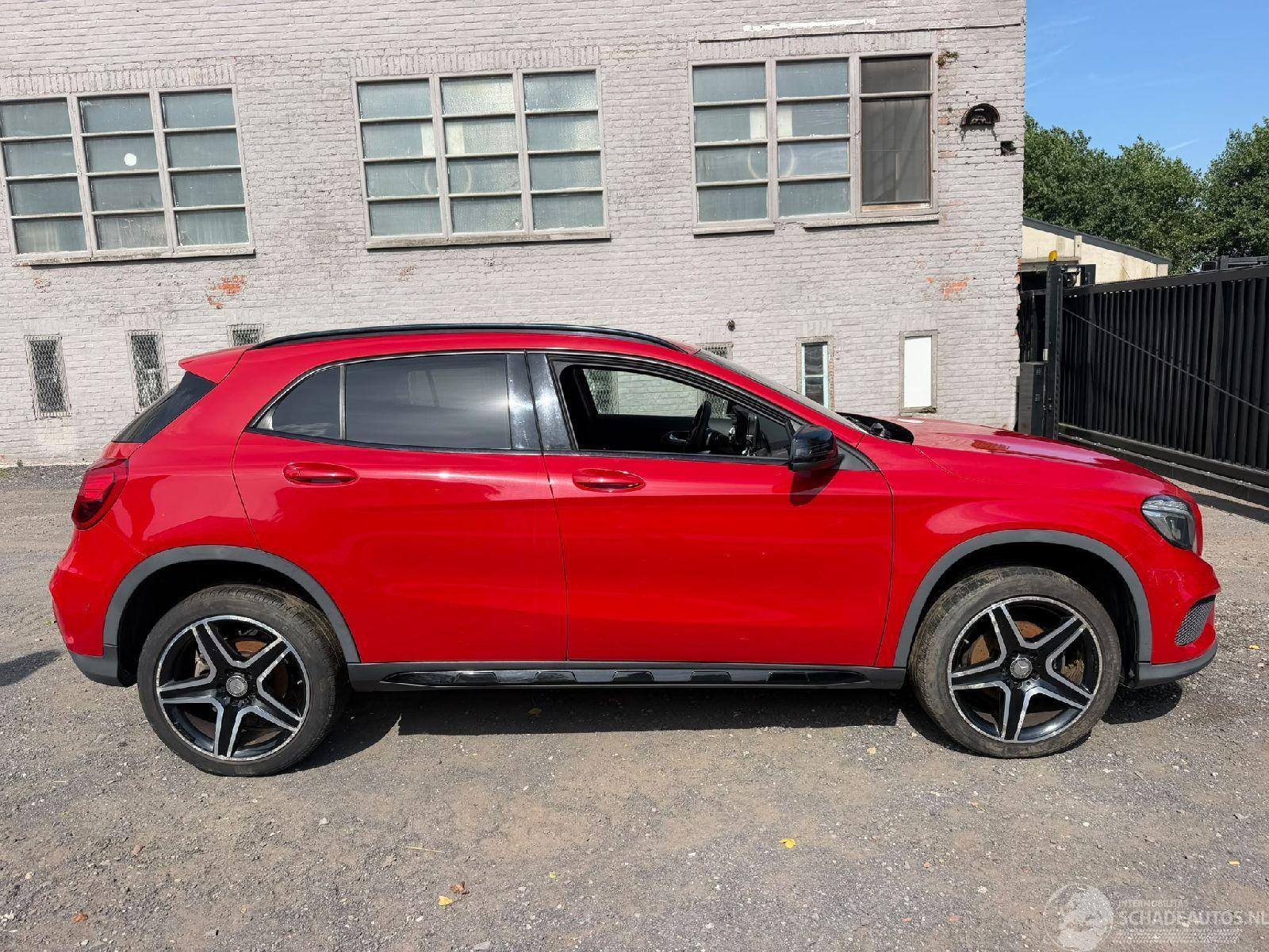 Mercedes GLA AMG LINE