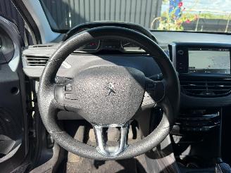 Peugeot 2008 ACCESS picture 26