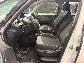 Citroën C4-picasso PICASSO II LIVE picture 17
