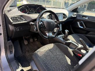 Peugeot 308 II ACTIVE picture 19