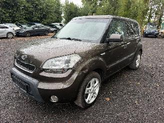 Kia Soul PLUG picture 7