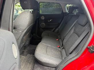 Land Rover Range Rover Evoque SE picture 18