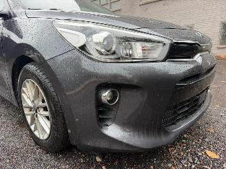 Kia Rio 1.0 picture 3