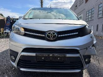 Toyota Proace 2.0 D picture 4