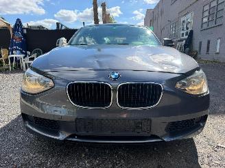 BMW 1-serie I picture 4