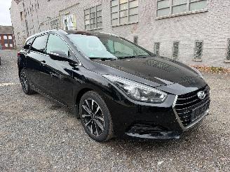 Hyundai I-40 PREMIUM picture 2