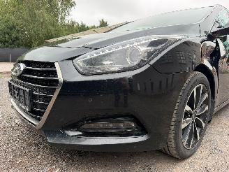Hyundai I-40 PREMIUM picture 7