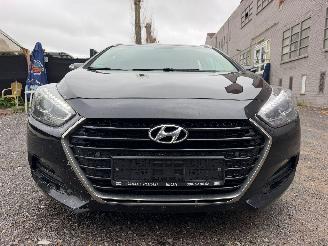 Hyundai I-40 PREMIUM picture 4
