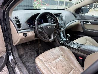 Hyundai I-40 PREMIUM picture 24