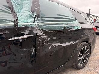 Hyundai I-40 PREMIUM picture 12
