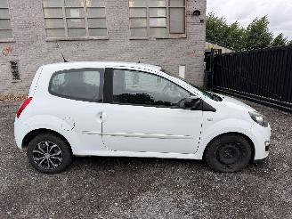 uszkodzony samochody osobowe Renault Twingo EXCEPTION 2012/1