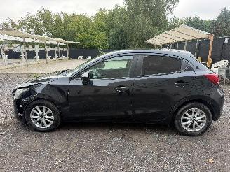 Mazda 2 1.5 D picture 11