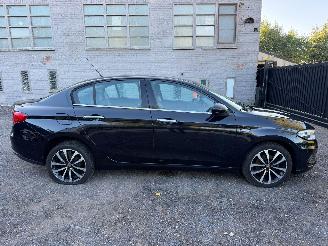 Auto incidentate Fiat Tipo LOUNGE 2016/5