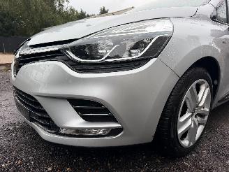 Renault Clio IV GRANDTOUR picture 10