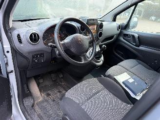 Peugeot Partner PREMIUM picture 23