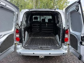 Peugeot Partner PREMIUM picture 18