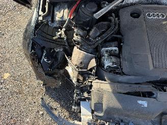 Audi A4 S LINE picture 8