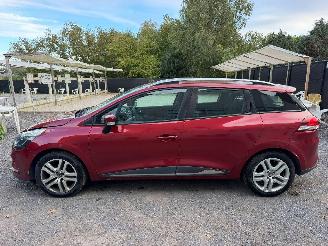 Renault Clio IV GRANDTOUR ZE picture 13