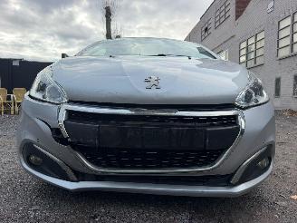 Peugeot 208 ALLURE picture 4