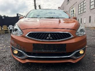 Mitsubishi Space-star STAR COLOR picture 5