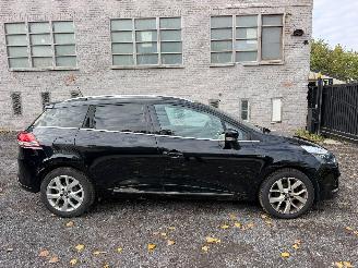Coche accidentado Renault Clio IV GRANDTOUR LI 2018/8