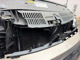 Volkswagen Tiguan 2.0 DTI picture 8